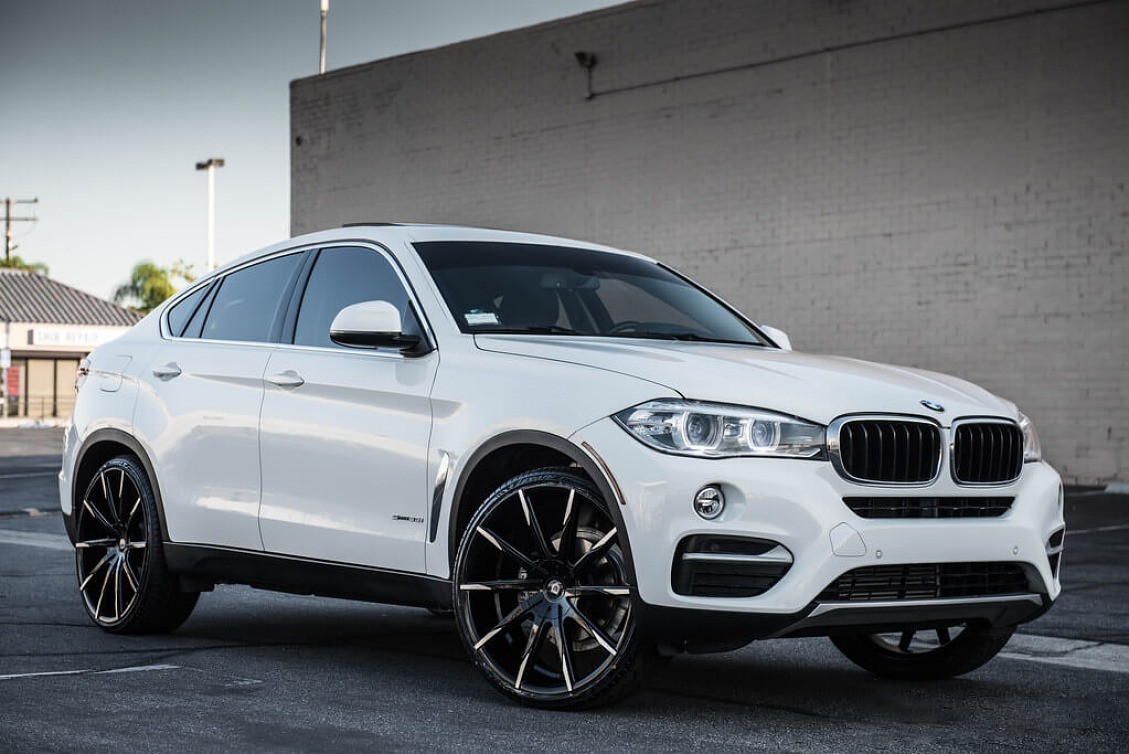 BMW X6 on 24 CSS-15