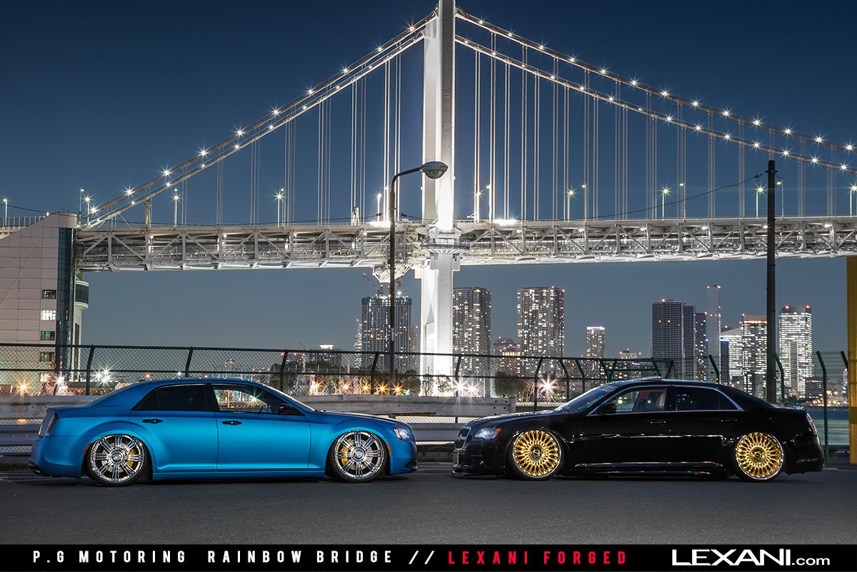 Chrysler 300%27s at Rainbow Bridge