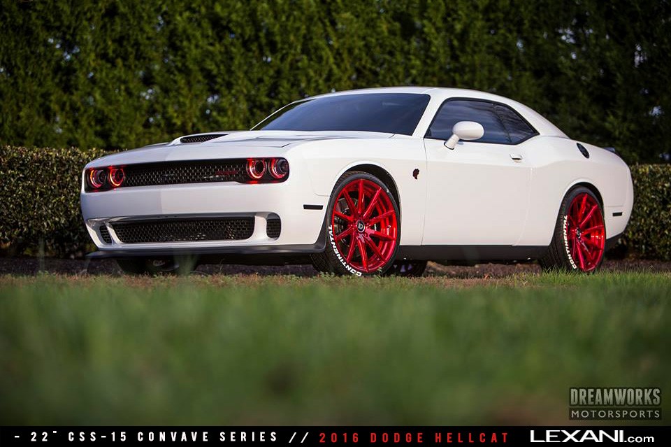 Dodge Challenger Hellcat on CSS-15