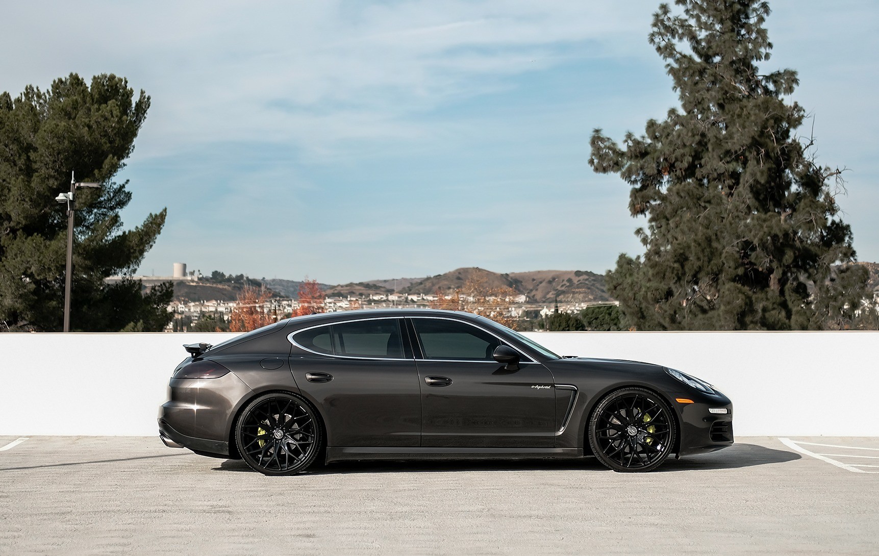 Porsche Panamera S on Morocco