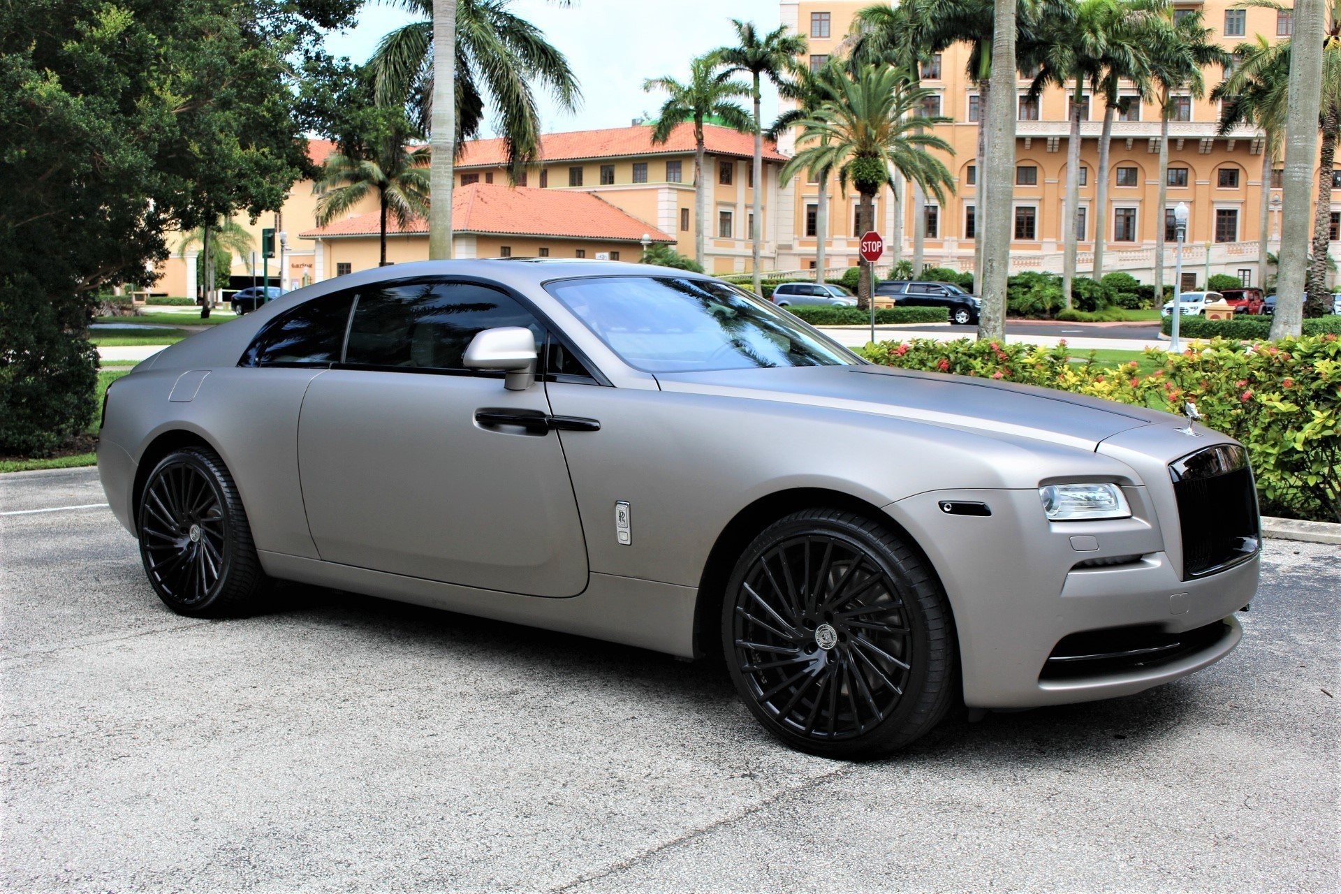 Rolls Royce Wraith on Wraith FB Finish